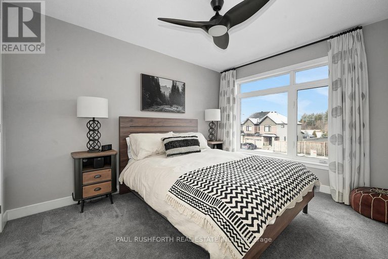 29138542/333-joshua-street/mer-bleuebradley-estatesanderson-park/ottawa/ontario/K1W0N7_20