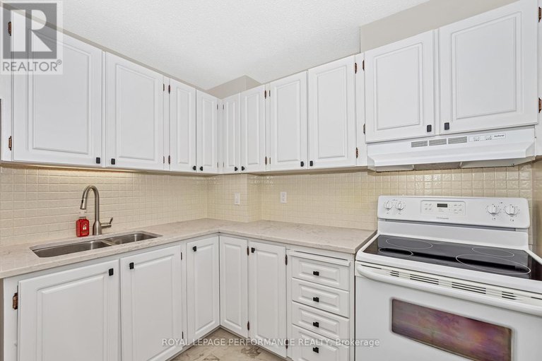 28570887/521-1599-lassiter-terrace/beaconwood/ottawa/ontario/K1J8R6_10