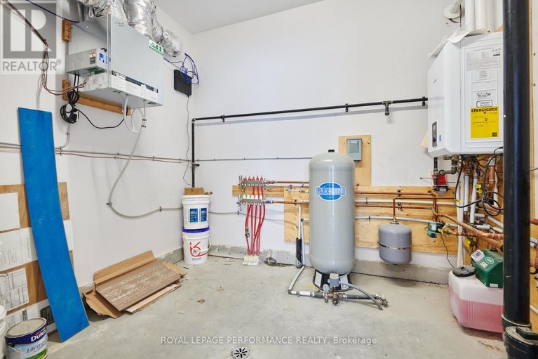 29474233/1797-march-road/carp/ottawa/ontario/K0A1L0_38