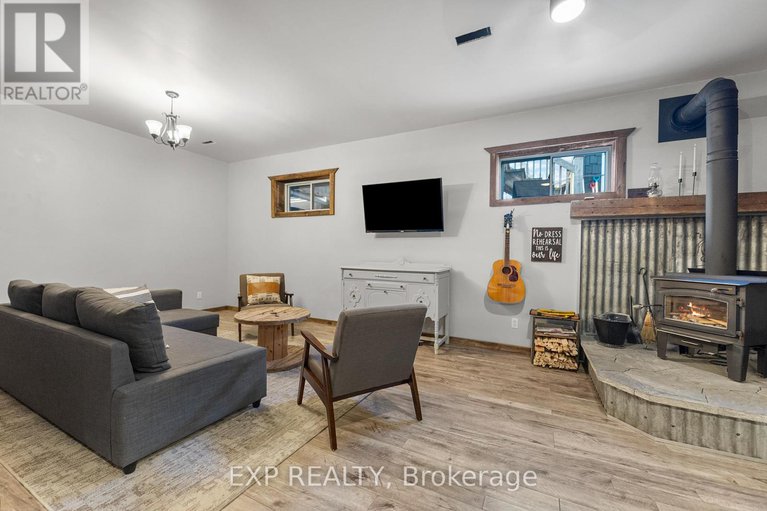 29432292/260-tasse-avenue/renfrew/renfrew/ontario/K7V3W7_30