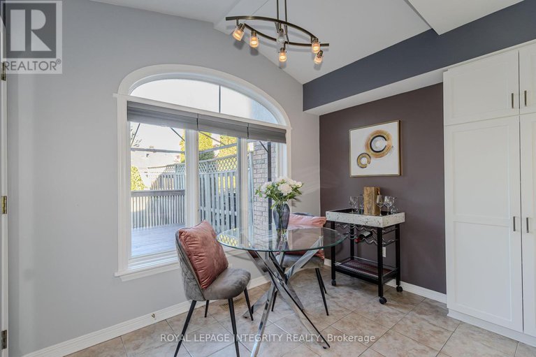 28943589/4316-owl-valley-drive/riverside-southgloucester-glen/ottawa/ontario/K1V1L3_16