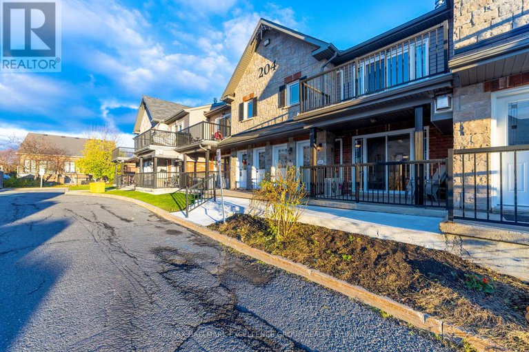 29089946/608-204-eliot-street/town-of-rockland/clarence-rockland/ontario/K4K0G4_29