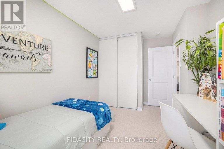 28737969/241-bandelier-way/stittsville-north/ottawa/ontario/K2S2J3_22