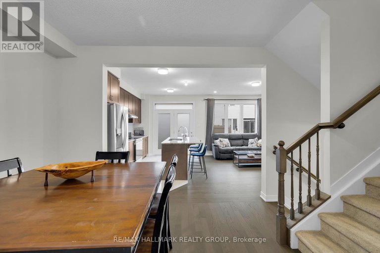 29156490/1076-curraglass-walk/stittsville-north/ottawa/ontario/K2S3A3_5