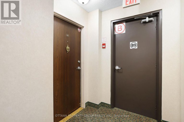 28628193/913-555-brittany-drive/viscount-alexander-park/ottawa/ontario/K1K4C5_5