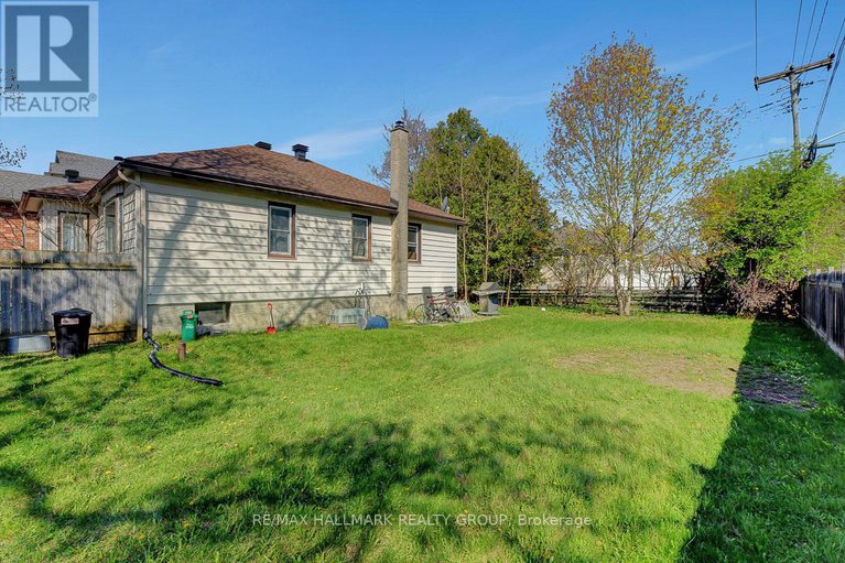 28305693/89-tower-road/meadowlandsst-claire-gardens/ottawa/ontario/K2G2G1_28