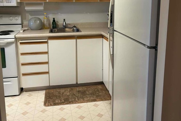 29619261/1217-20-chesterton-drive/borden-farmstewart-farmcarleton-heightsparkwood-hills/ottawa/ontario/K2E6Z7_7