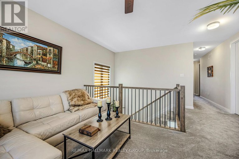 28506453/643-terrier-circle-w/goulbourn-twp-from-franktown-rdsouth-to-rideau/ottawa/ontario/K0A2Z0_23