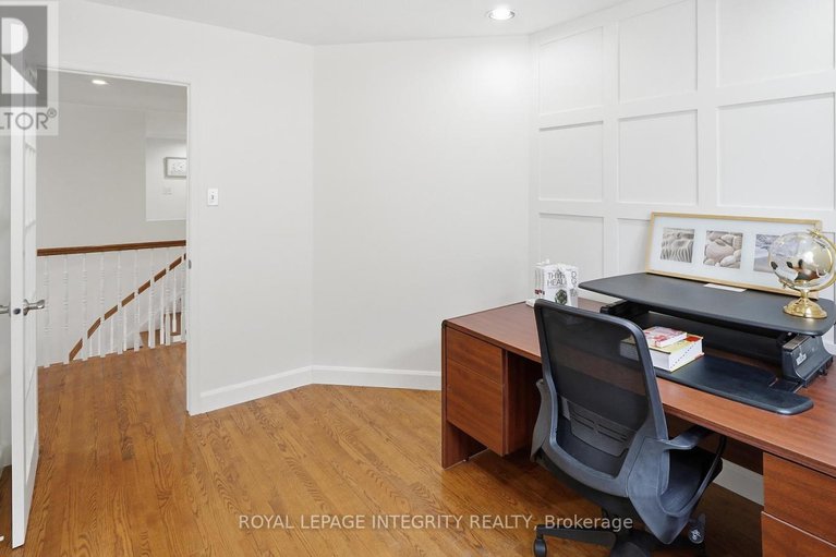 29430717/20-farmfield-crescent/emerald-meadowstrailwest/ottawa/ontario/K2M2S9_39