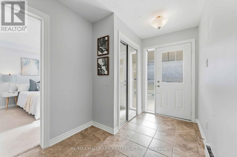 28990498/730d-maloja-way/stittsville-north/ottawa/ontario/K2S0N6_2