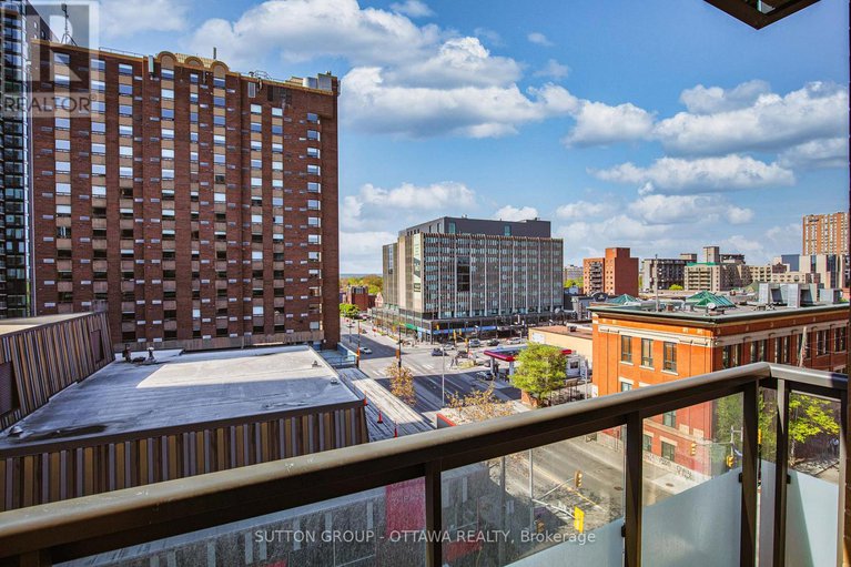 28309785/612-238-besserer-street/sandy-hill/ottawa/ontario/K1N6B1_7