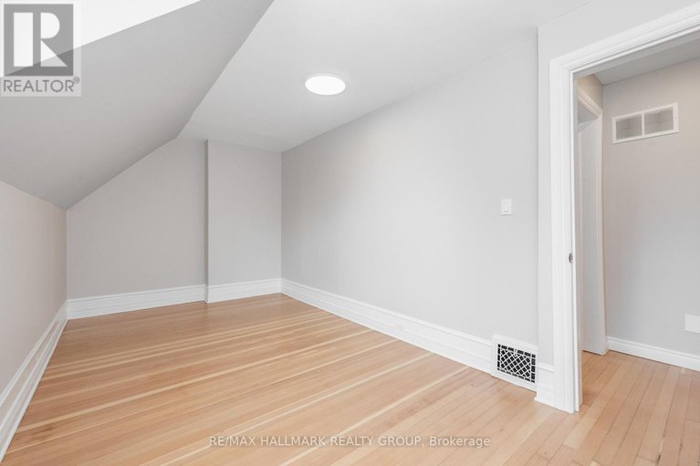 28781208/108-clothier-street-e/kemptville/north-grenville/ontario/K0G1J0_27