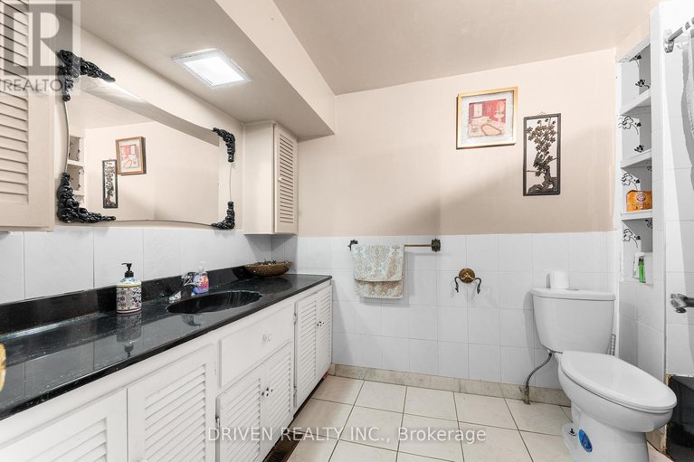 29582368/876-pinecrest-road/fairfield-heights/ottawa/ontario/K2B6B2_19