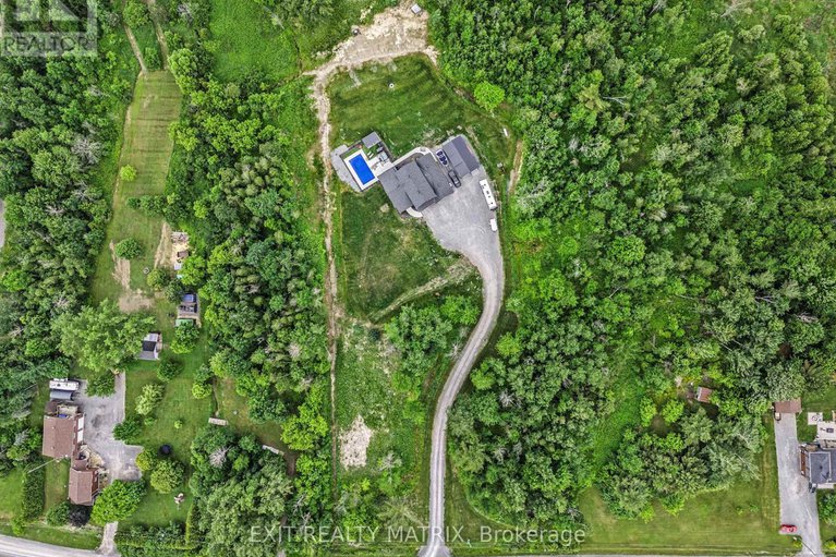 28501475/3253-maisonneuve-road/clarencerockland-twp/clarence-rockland/ontario/K0A3N0_46