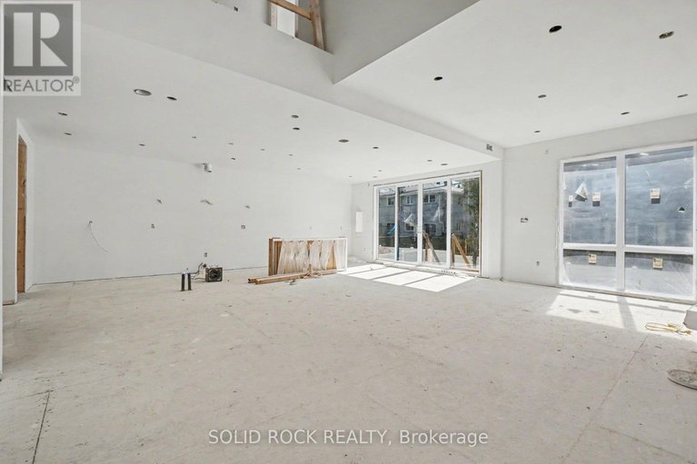 29669967/830-alpine-avenue/queensway-terrace-north/ottawa/ontario/K2B5R6_13