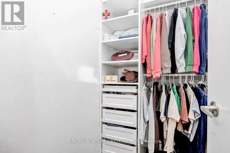 29553239/32-sims-avenue/hintonburg/ottawa/ontario/K1Y3K1_41