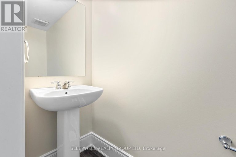 29454147/320-lipizzaner-street/stittsville-south/ottawa/ontario/K2S0X9_18