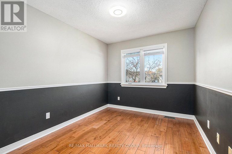 29443569/64-grenadier-way/longfields/ottawa/ontario/K2J4L5_33