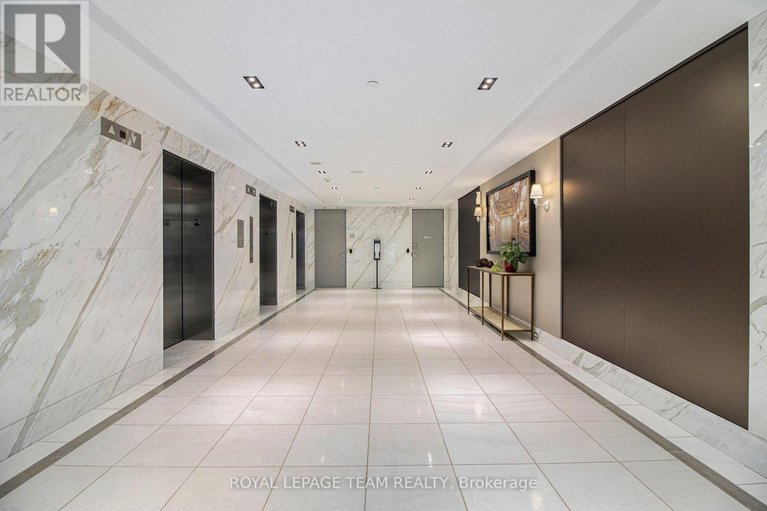 29581122/406-111-champagne-avenue-s/west-centre-town/ottawa/ontario/K1S5V3_7