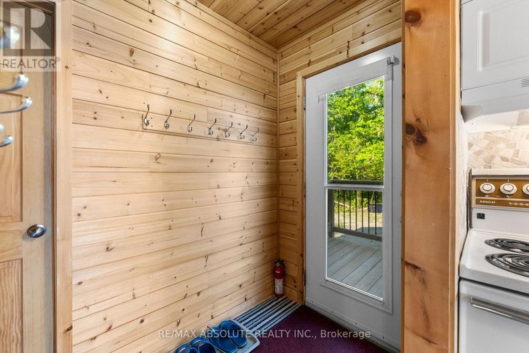 28461943/339-leavoy-lane/horton-twp/horton/ontario/K7V3Z8_8