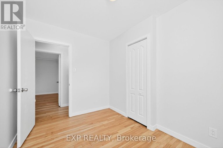 29121973/1103-frances-street/overbrookcastle-heights/ottawa/ontario/K1K3L6_20