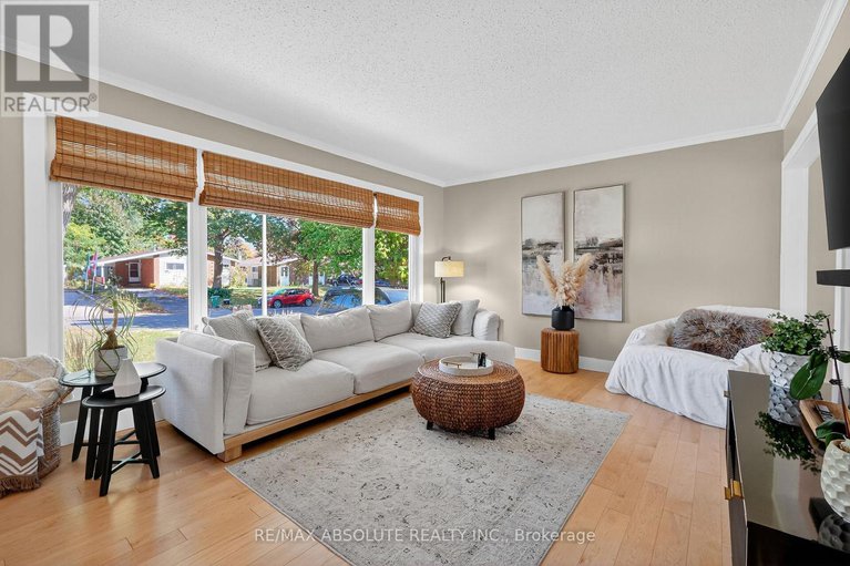 28991864/2186-tawney-road/hawthorne-meadows/ottawa/ontario/K1G1C5_7
