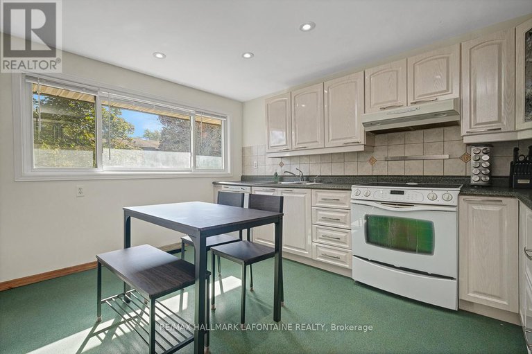 29000781/28-2-bertona-street/manordale/ottawa/ontario/K2G0W2_14