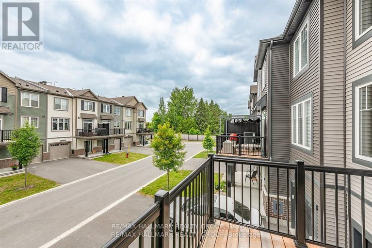28591919/210-attwell-private/morgans-grantsouth-march/ottawa/ontario/K2K0P6_39