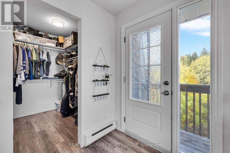 28934714/3-5-timberview-way/westcliffe-estates/ottawa/ontario/K2H9M6_37