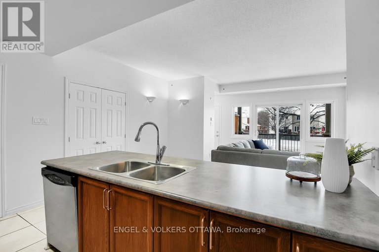 29579180/5-165-waterbridge-drive/barrhaven-east/ottawa/ontario/K2G7G3_9