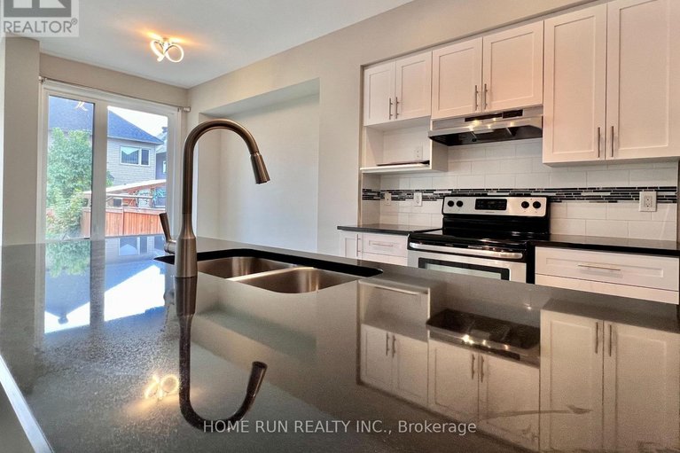 29464155/637-tennant-way/riverside-southgloucester-glen/ottawa/ontario/K4M0C7_8