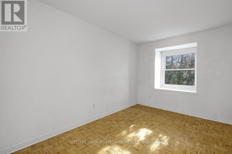 29352331/54-920-dynes-road/carleton-square/ottawa/ontario/K2C0G8_28