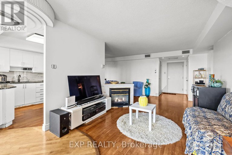 28677547/606-1500-riverside-drive/riverview-park/ottawa/ontario/K1G4J4_7