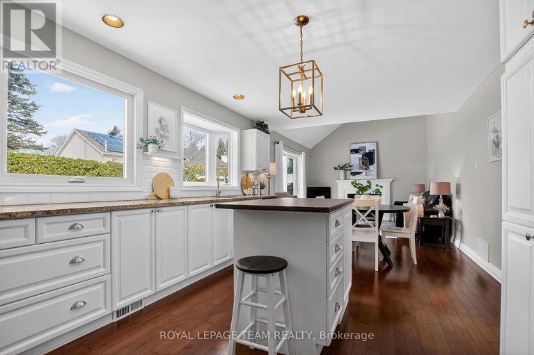 29446611/22-renshaw-avenue/stittsville-central/ottawa/ontario/K2S1G9_25