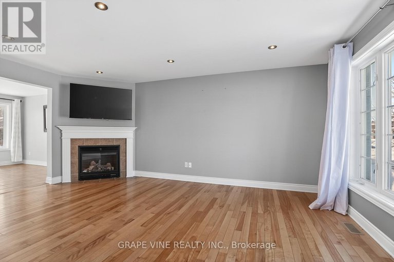 29427195/84-settlement-lane/village-of-russell/russell/ontario/K4R0A4_7