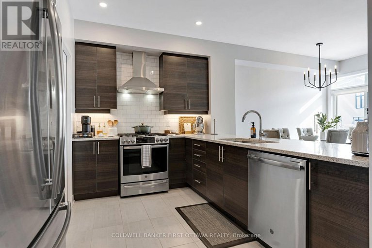 29352953/422-markdale-terrace/riverside-southgloucester-glen/ottawa/ontario/K4M0E2_8