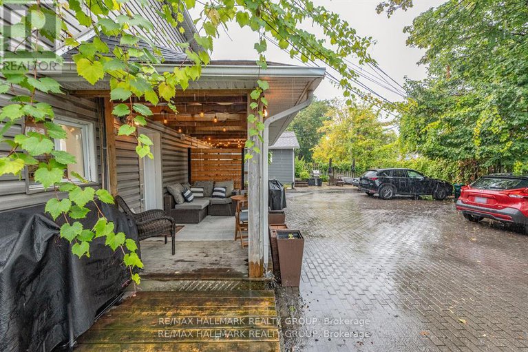 29233595/183-pretoria-avenue/glebe/ottawa/ontario/K1S1X1_46