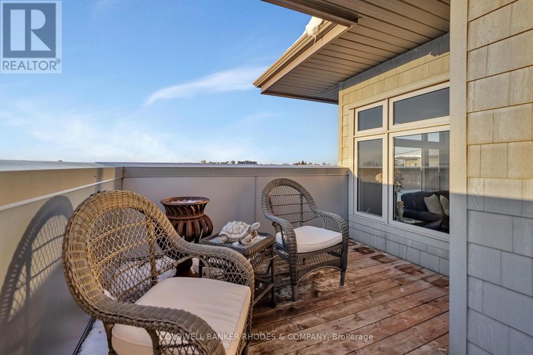 29406770/415-2785-baseline-road/redwood-park/ottawa/ontario/K2H0B7_30