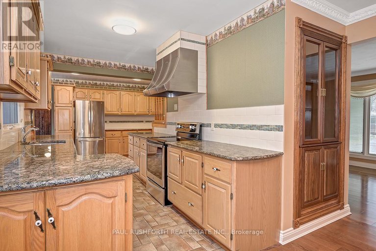 29134551/6-roundhay-drive/manordale/ottawa/ontario/K2G1B5_9