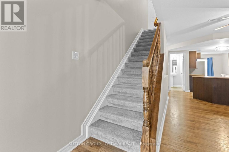 29176613/74-641-louis-toscano-drive/avalon-east/ottawa/ontario/K4A0B7_9
