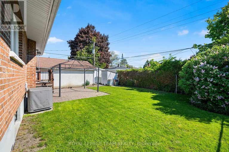 28386373/3-millbrook-crescent/city-viewskylinefisher-heightsparkwood-hills/ottawa/ontario/K2E5B6_32
