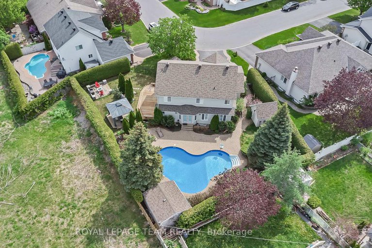 28339264/27-heritage-grove-crescent/stittsville-central/ottawa/ontario/K2S1R2_42