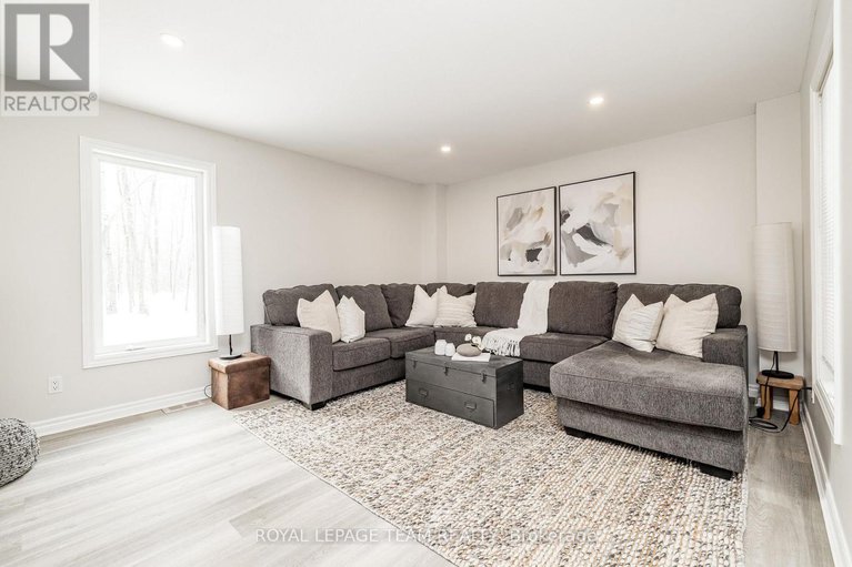 29317339/5830-wood-duck-drive/osgoode-twp-north-of-reg-rd-6/ottawa/ontario/K0A2W0_16