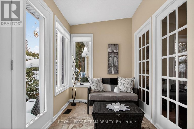 29366055/20-river-oaks-court/stittsville-central/ottawa/ontario/K2S1L3_28