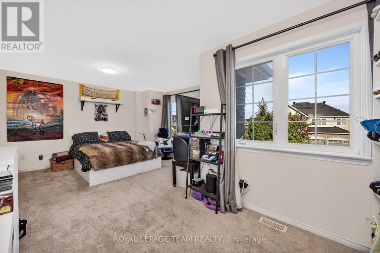 29455650/200-kinloch-court/stonebridge/ottawa/ontario/K2J5S9_37