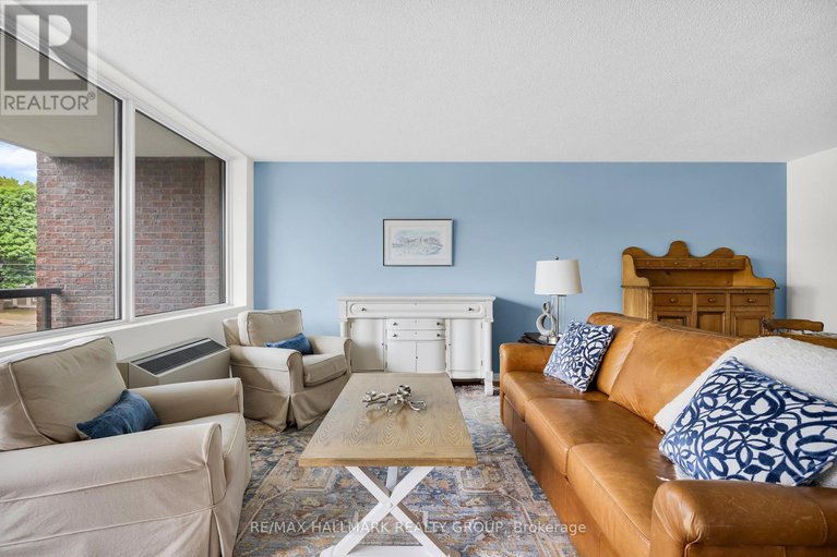 28387491/700-eagleson-road-suite-105/ottawa/ontario/K2M2G9_17