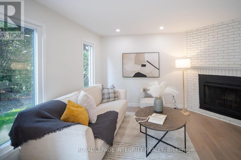 28851706/17-mcclure-crescent/katimavik/ottawa/ontario/K2L2H1_12