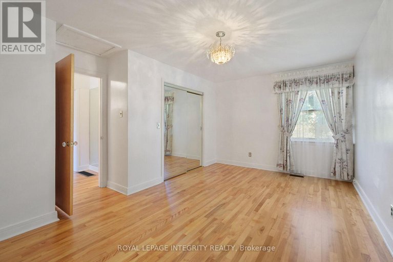 28863482/81-drouin-avenue/overbrook/ottawa/ontario/K1K2A6_23