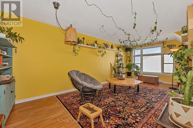 28418448/307-202-hinchey-avenue/mechanicsville/ottawa/ontario/K1Y1L7_4
