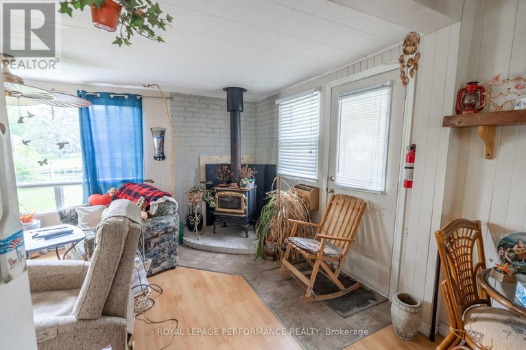 28395062/6223-164th-avenue/south-glengarry-lancaster-twp/south-glengarry/ontario/K0C1E0_22